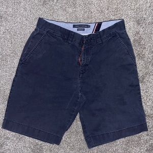 Tommy Hilfiger navy Bermuda shorts, amazing quality, like new!!